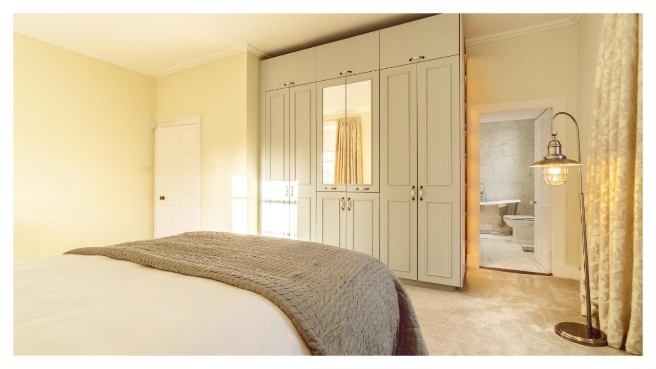 A Luxurious Masterpiece Steps From Stirling Villa Esterno foto